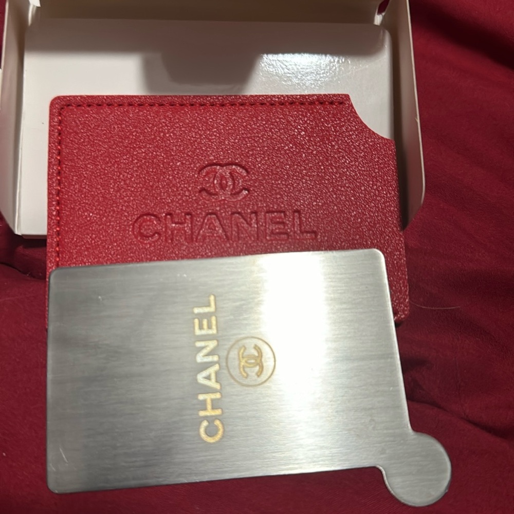 Card size compact mirror
